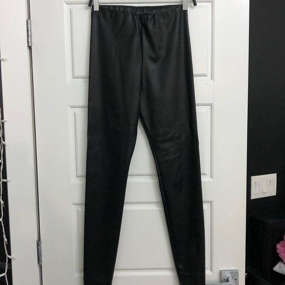 Faux Leather leggings - Picture 1 of 2